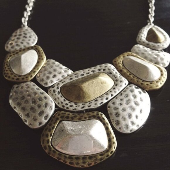PIONEER retired Premier Designs Necklace - Picture 1 of 1